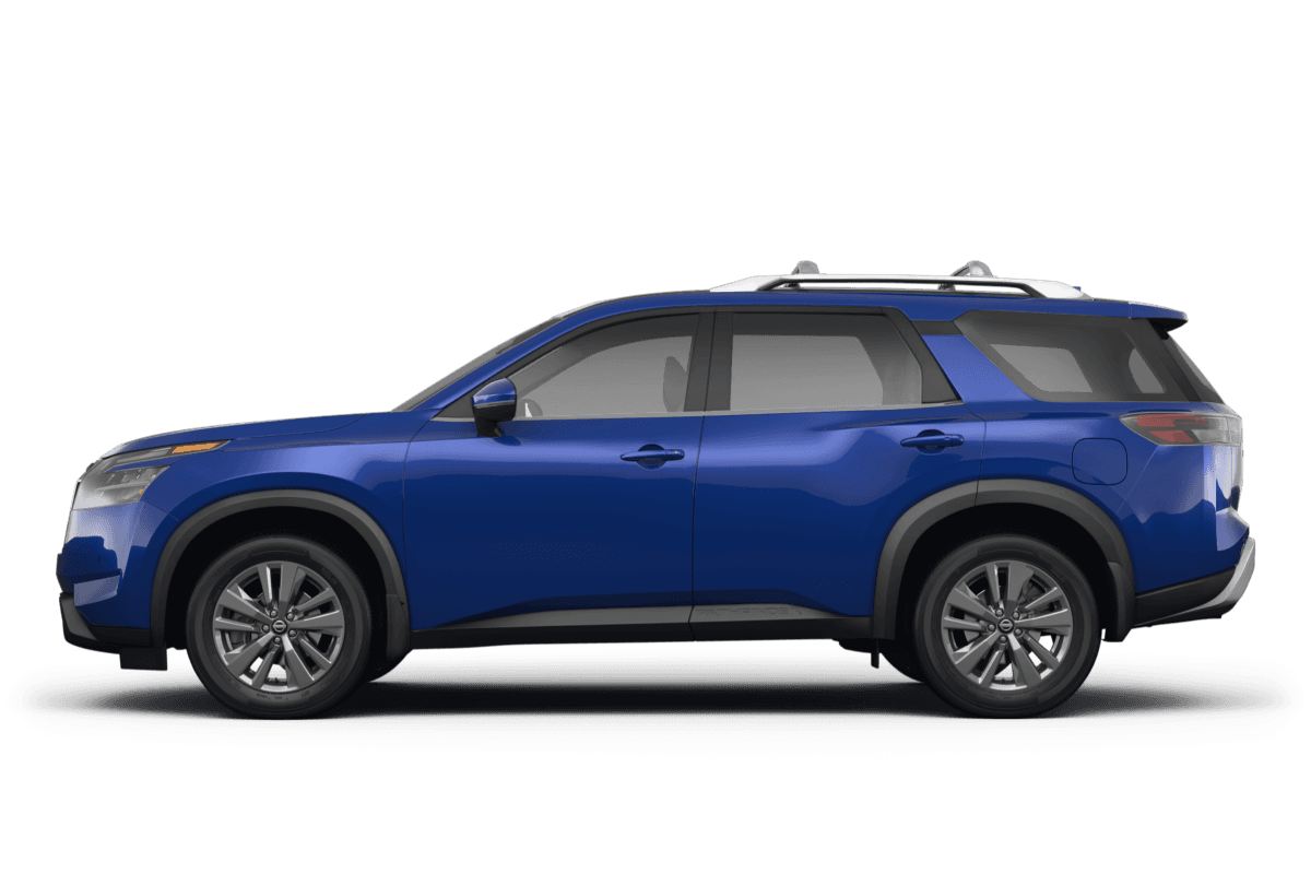 Nissan Pathfinder  - Side view